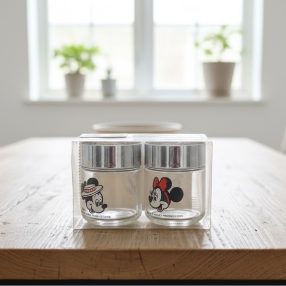 Mickey Minnie Mouse “Gift of Glass From Walt Disney World” Salt Pepper Shakers - Picture 1 of 4